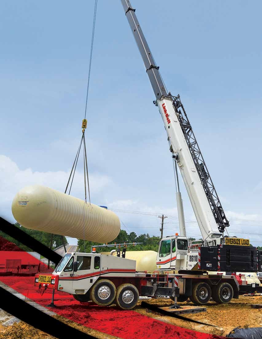 Link-Belt HTT-86110 truck terrain crane on a jobsite