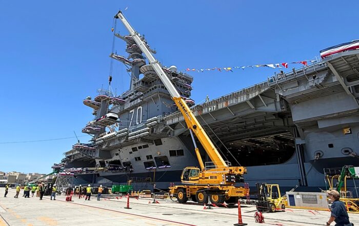 Link-Belt crane at a NAVFAC project