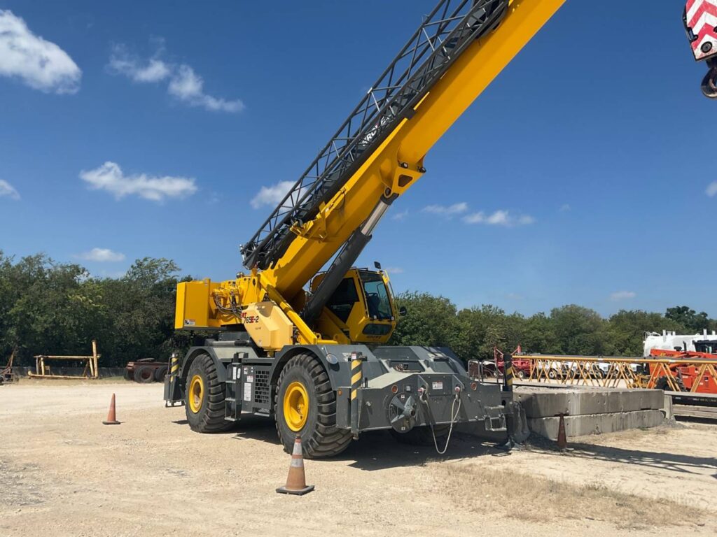 2021 Grove RT 765E-2